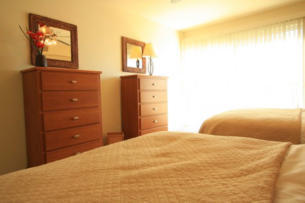 Information about "2 bed bedroom.jpg" on lakeshore apartments Davis